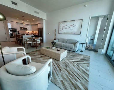 400 Central Avenue - Photo Thumbnail 5