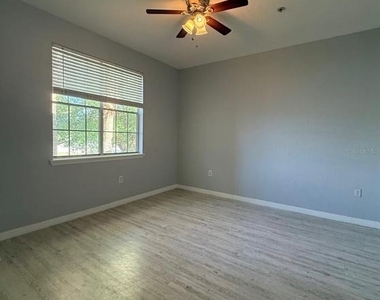 17102 Carrington Park Drive - Photo Thumbnail 14