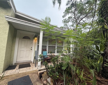 8001 27th Avenue N - Photo Thumbnail 1