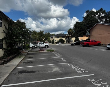 307 Oak Rose Lane - Photo Thumbnail 14