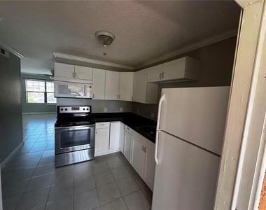 307 Oak Rose Lane - Photo Thumbnail 10