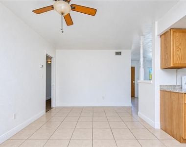 1001 Bay Breeze Terrace - Photo Thumbnail 13
