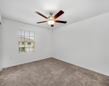 30741 Veridian Way - Photo Thumbnail 20