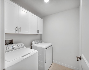 30741 Veridian Way - Photo Thumbnail 15