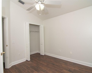 8635 Manassas Road - Photo Thumbnail 20