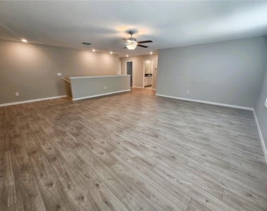 6822 King Creek Drive - Photo Thumbnail 26