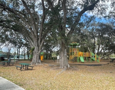 18143 Portside St - Photo Thumbnail 31
