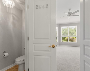 7051 Derwent Glen Circle - Photo Thumbnail 30