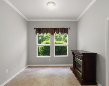 7051 Derwent Glen Circle - Photo Thumbnail 40