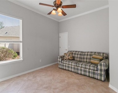 7051 Derwent Glen Circle - Photo Thumbnail 45