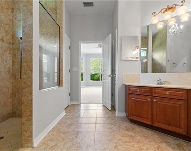 7051 Derwent Glen Circle - Photo Thumbnail 31