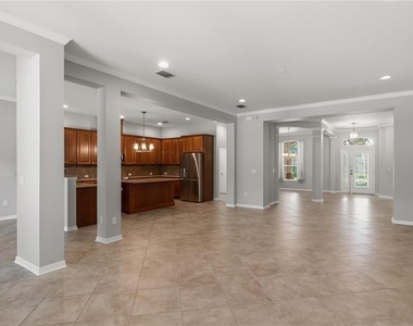 7051 Derwent Glen Circle - Photo Thumbnail 18
