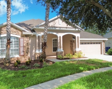 7051 Derwent Glen Circle - Photo Thumbnail 3