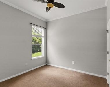 7051 Derwent Glen Circle - Photo Thumbnail 38