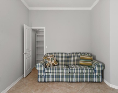 7051 Derwent Glen Circle - Photo Thumbnail 46