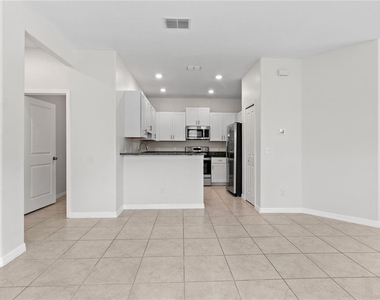 13448 Crest Lake Drive - Photo Thumbnail 4