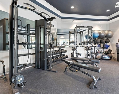 1209 E Cumberland Avenue - Photo Thumbnail 28