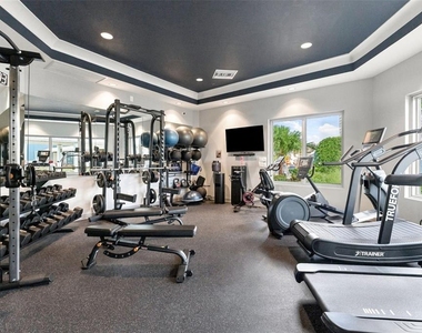 1209 E Cumberland Avenue - Photo Thumbnail 27