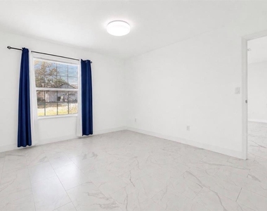 11423 Brithon Drive - Photo Thumbnail 5