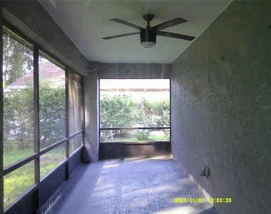 818 Vermont Woods Lane - Photo Thumbnail 13