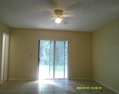 818 Vermont Woods Lane - Photo Thumbnail 23