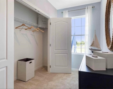 274 Reena Drive - Photo Thumbnail 24