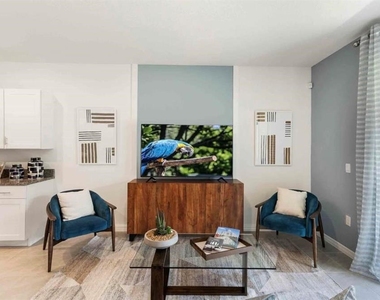 274 Reena Drive - Photo Thumbnail 12