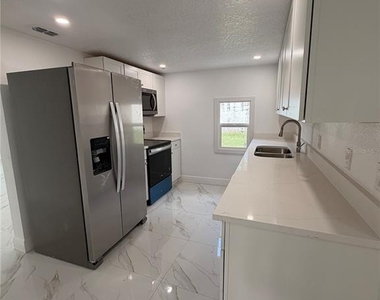 5228 Andrus Avenue - Photo Thumbnail 10