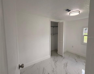 5228 Andrus Avenue - Photo Thumbnail 12