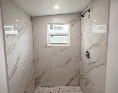 5228 Andrus Avenue - Photo Thumbnail 22