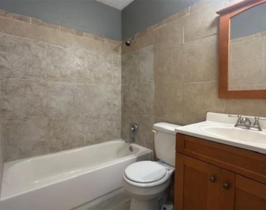 1025 25th Street - Photo Thumbnail 10