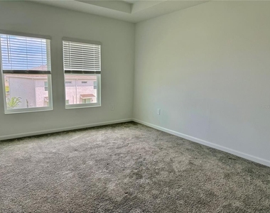 2658 Armstrong Ave - Photo Thumbnail 11