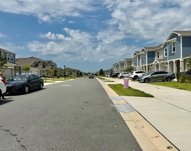 2658 Armstrong Ave - Photo Thumbnail 24