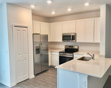 4898 Sw 81st Loop - Photo Thumbnail 7