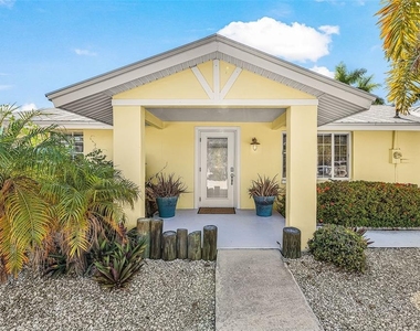 12262 Boat Shell Dr - Photo Thumbnail 6