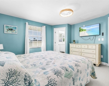 12262 Boat Shell Dr - Photo Thumbnail 14
