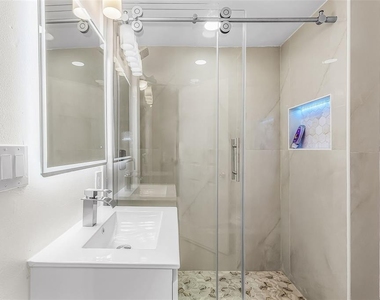 12262 Boat Shell Dr - Photo Thumbnail 18