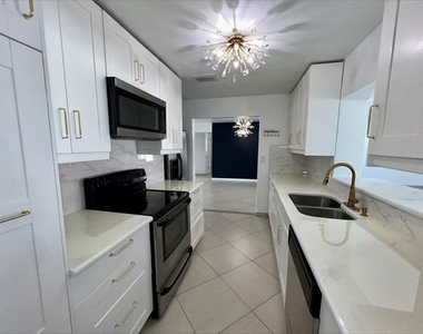 1211 Lehigh Street - Photo Thumbnail 16