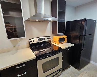 5691 Bentgrass Drive - Photo Thumbnail 7