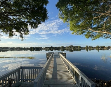 1103 Cypress Gardens Boulevard - Photo Thumbnail 10