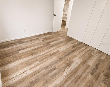 420-420 Mills Street - Photo Thumbnail 5