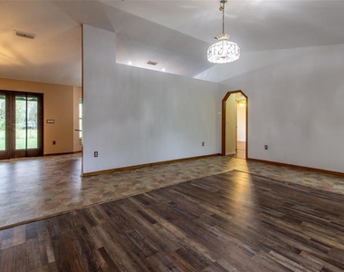 7115 Sw 80th Avenue - Photo Thumbnail 15