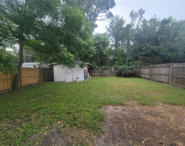9827 Dean Cove Lane - Photo Thumbnail 22