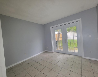 9827 Dean Cove Lane - Photo Thumbnail 19