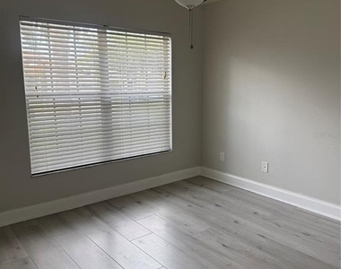 6778 Fernridge Drive - Photo Thumbnail 25