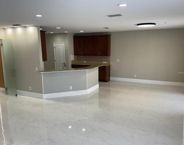 2091 Bent Grass Avenue - Photo Thumbnail 11
