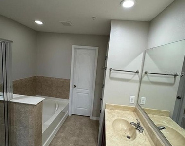 2091 Bent Grass Avenue - Photo Thumbnail 20