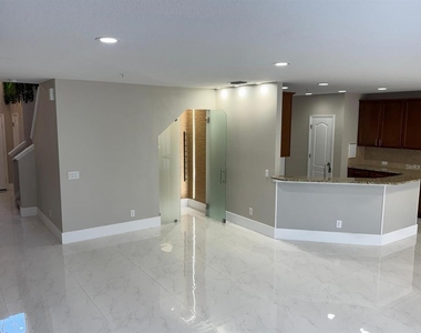 2091 Bent Grass Avenue - Photo Thumbnail 15