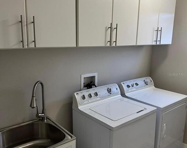 2091 Bent Grass Avenue - Photo Thumbnail 33