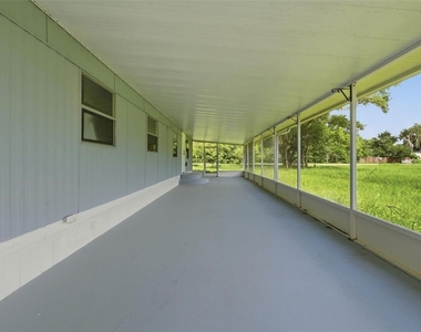 1096 Navajo Drive - Photo Thumbnail 21